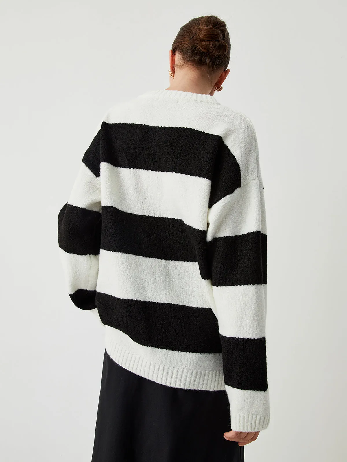 Contrast Color Striped Trendy Crew Neck Sweater