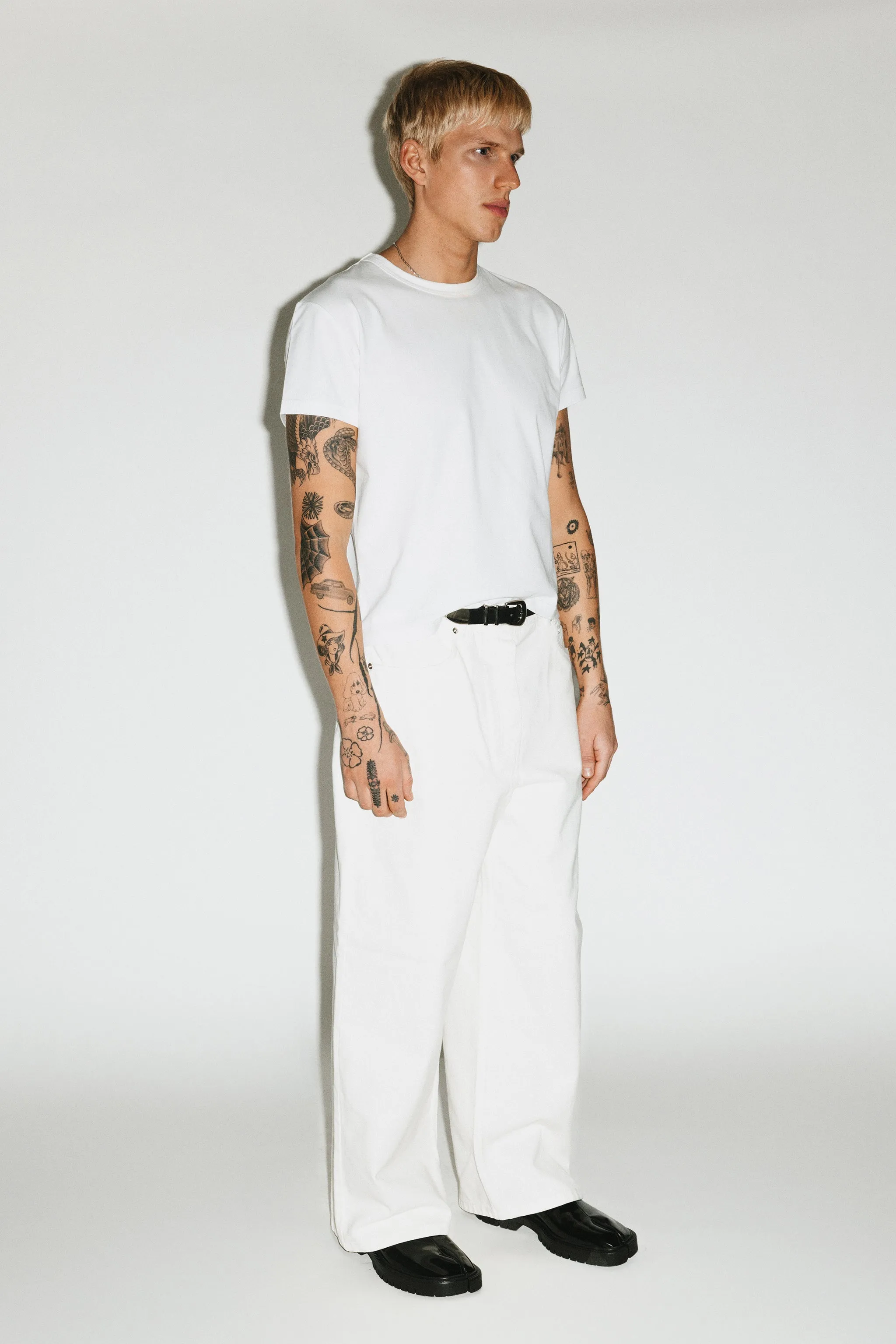 Laurel Relaxed Wide-Leg Jeans  |  Off-White