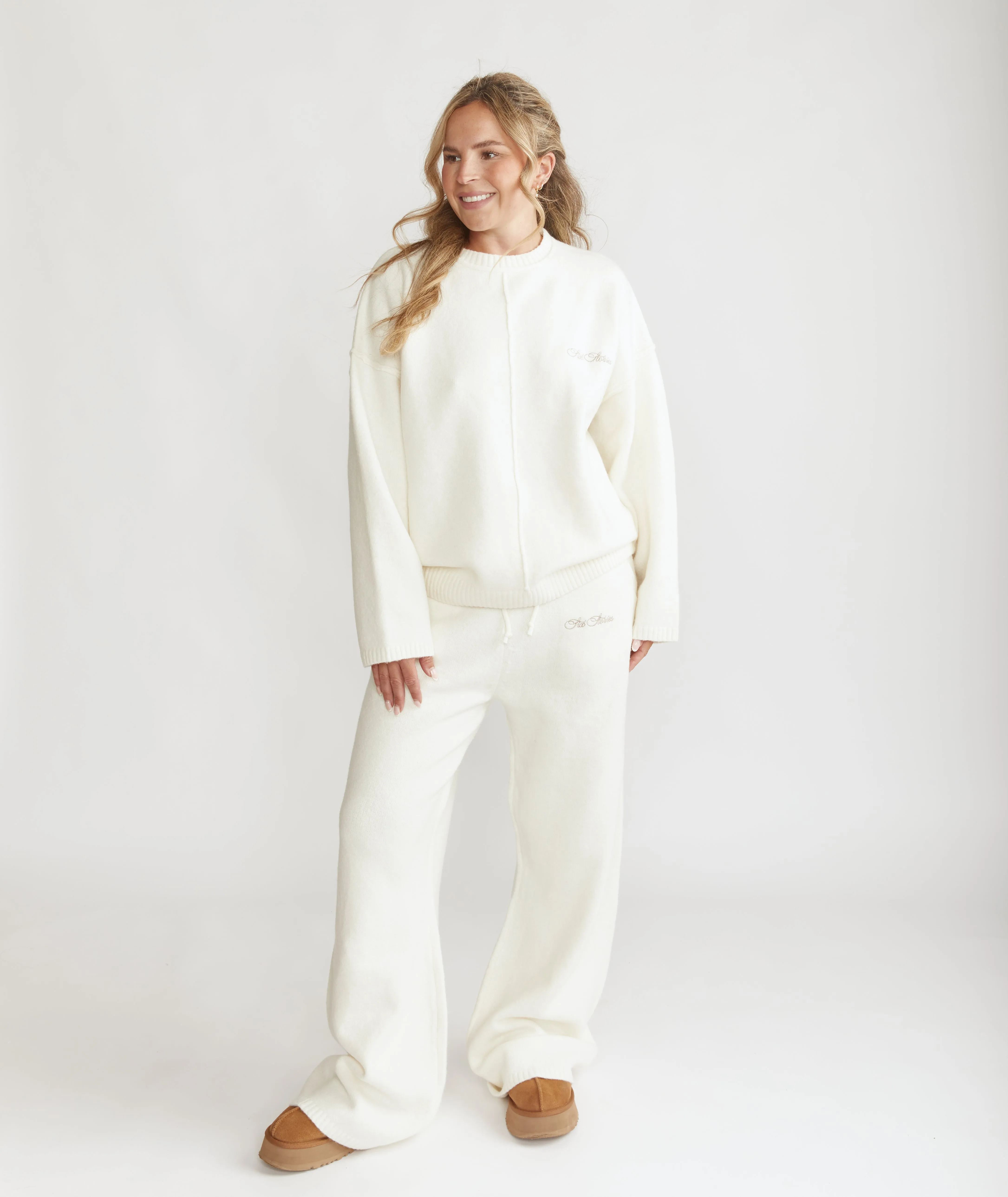 Limited Edition Relaxed Wide Leg Trousers - Cream