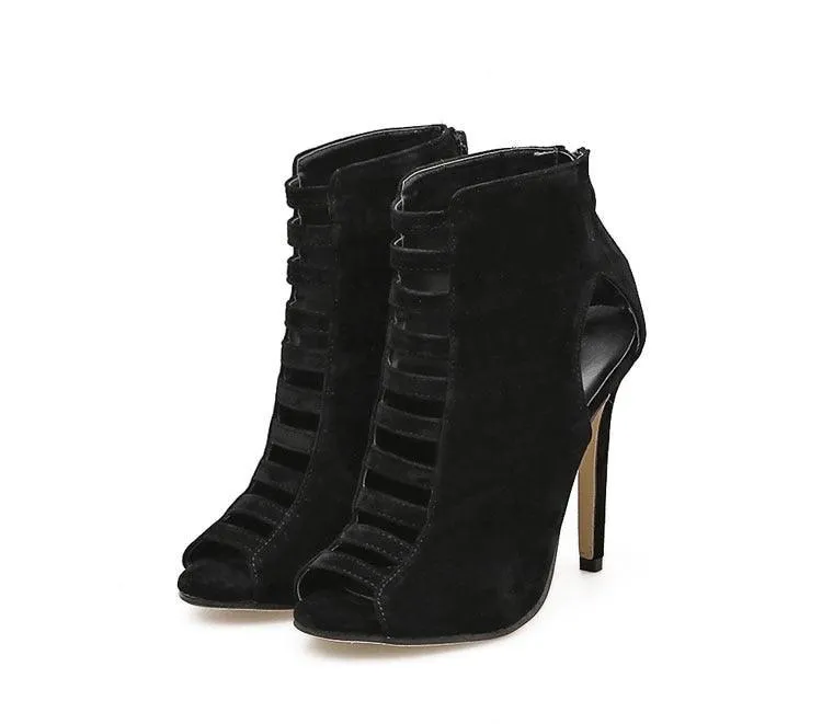 THE CUT-OUT BOOTIE