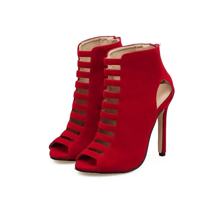 THE CUT-OUT BOOTIE