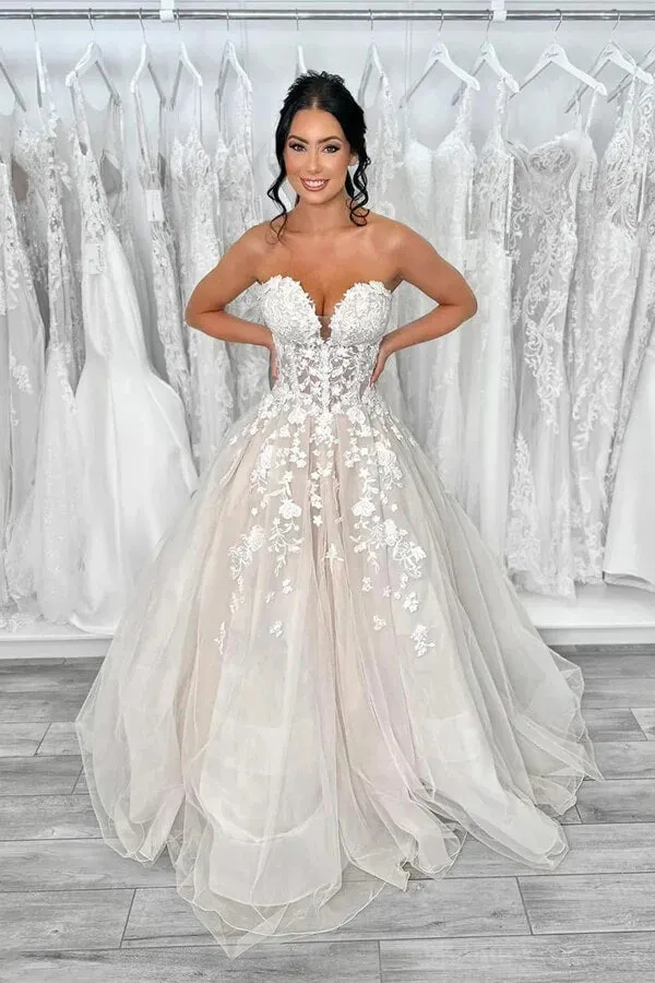 Tulle A-line Strapless Wedding Dresses With Lace Appliques, Bridal Gown, SW673