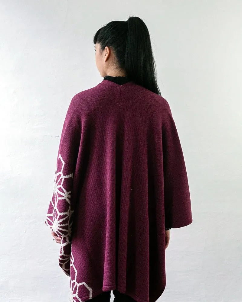 Wa-Modern Poncho, Maroon and Cream Asanoha